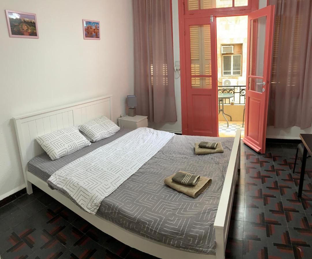 Apartments Comfy - For A Quiet Family Holiday Haifa Ngoại thất bức ảnh