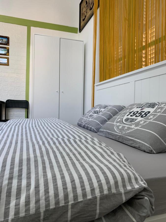 Apartments Comfy - For A Quiet Family Holiday Haifa Ngoại thất bức ảnh