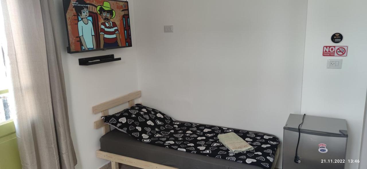 Apartments Comfy - For A Quiet Family Holiday Haifa Ngoại thất bức ảnh