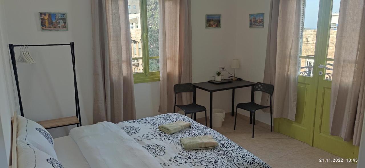 Apartments Comfy - For A Quiet Family Holiday Haifa Ngoại thất bức ảnh