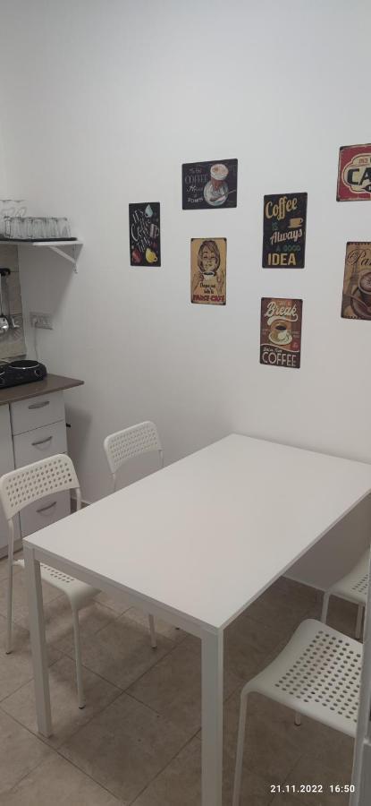 Apartments Comfy - For A Quiet Family Holiday Haifa Ngoại thất bức ảnh